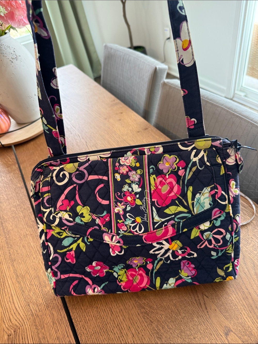 Vera Bradley Quilted Mandy Shoulder Bag in ret. Ribbons Pattern